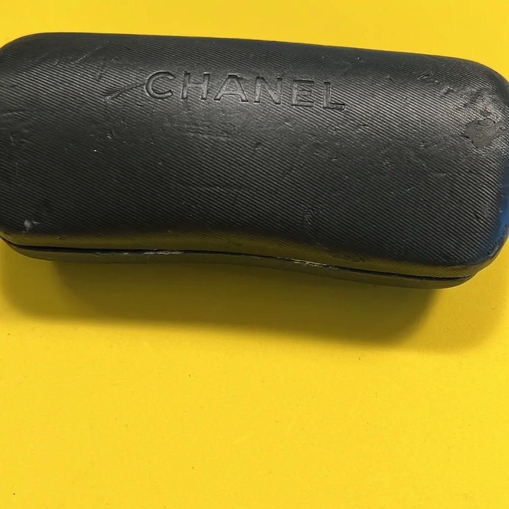 Chanel Rimless Gradient Rhinestone Framed - Picture 5 of 8